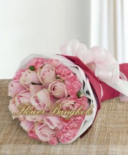 12 Pink Roses