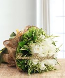 12 White Roses